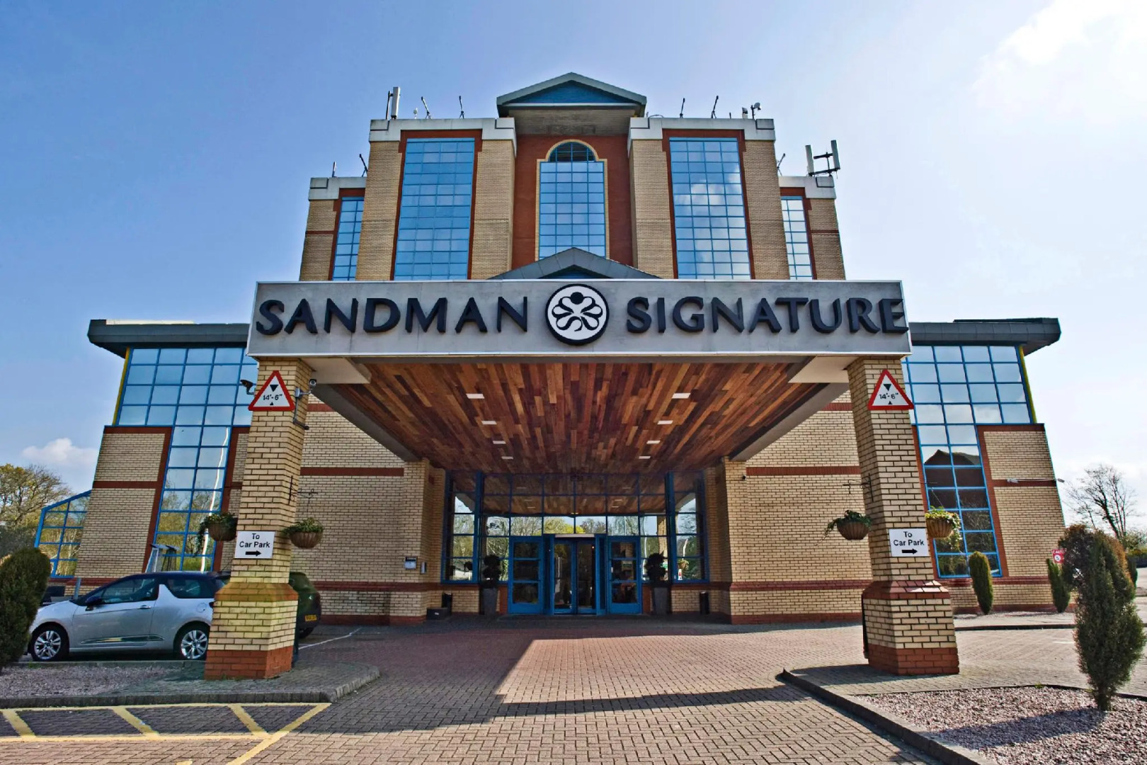 Foto - Sandman Signature London Gatwick Hotel