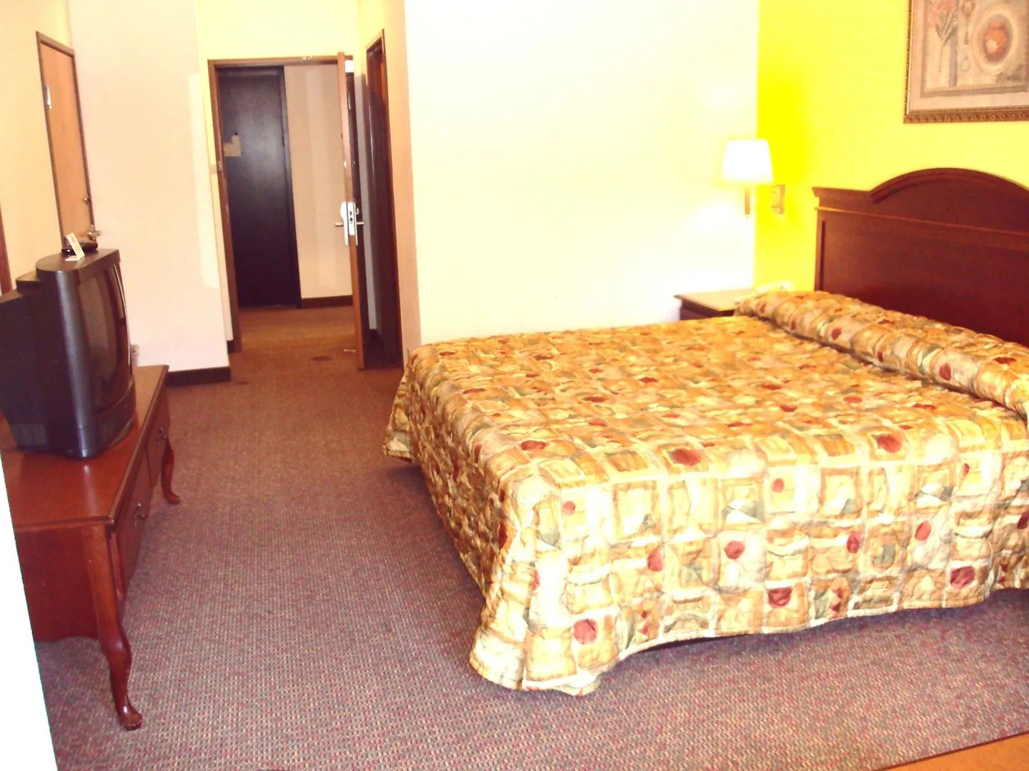 Photo - Tropicana Inn and Suites