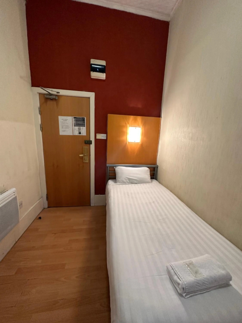 Photo - Berkeley Court Hotel