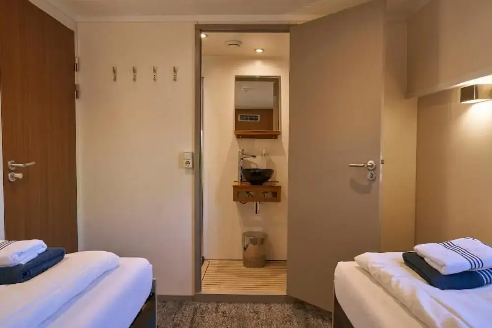 Foto - Hotelboat Iris