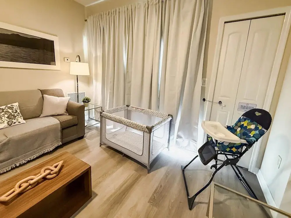 Photo - The Point Hotel & Suites