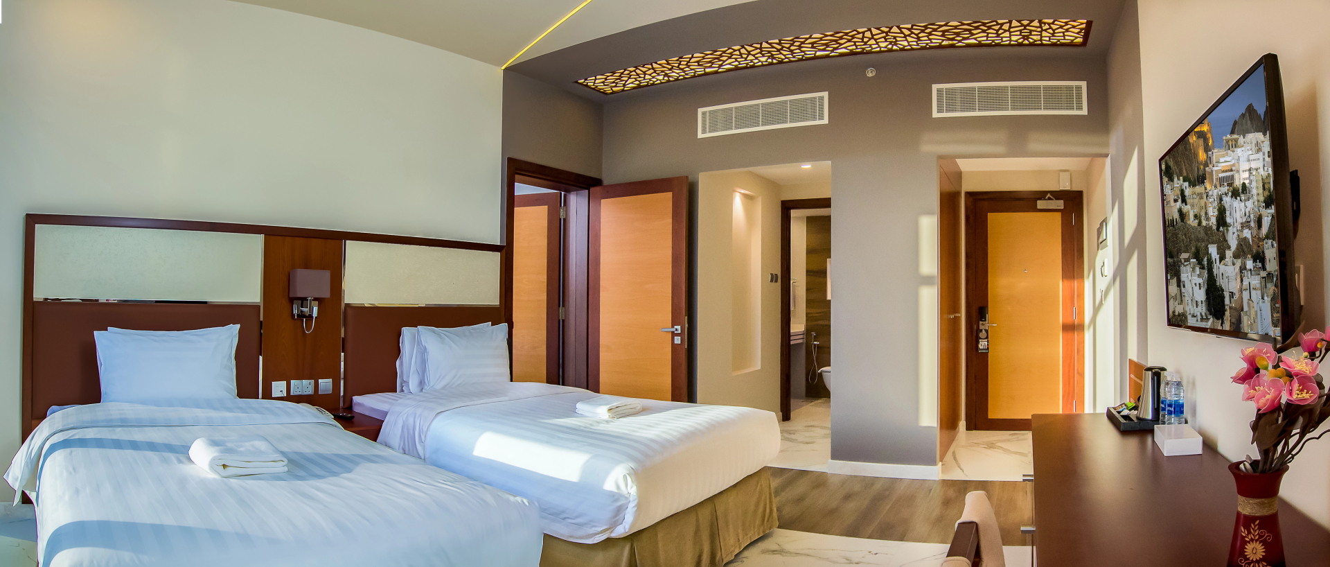 Photo - Muscat Gate Hotel