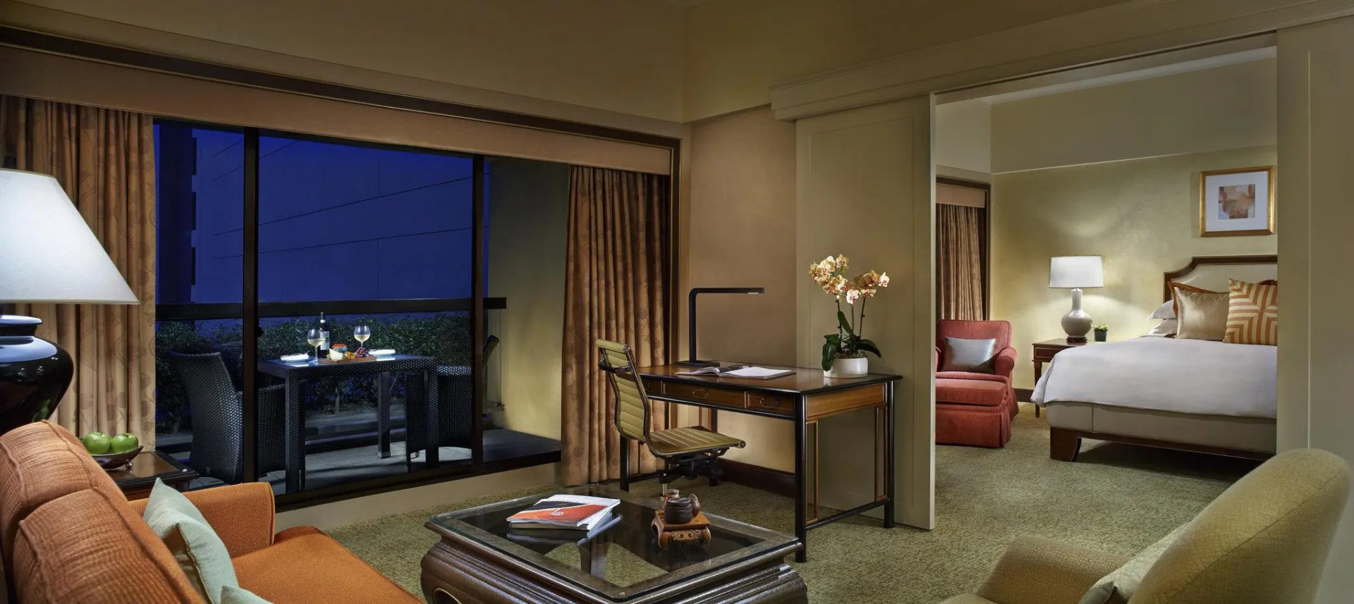 Photo - Conrad Singapore Orchard