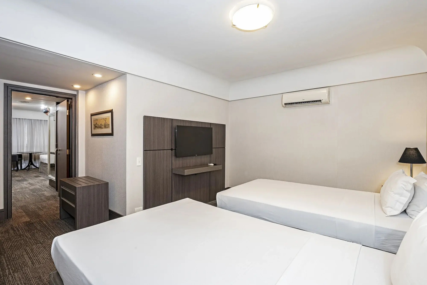 Photo - Slaviero Hotel Curitiba Centro