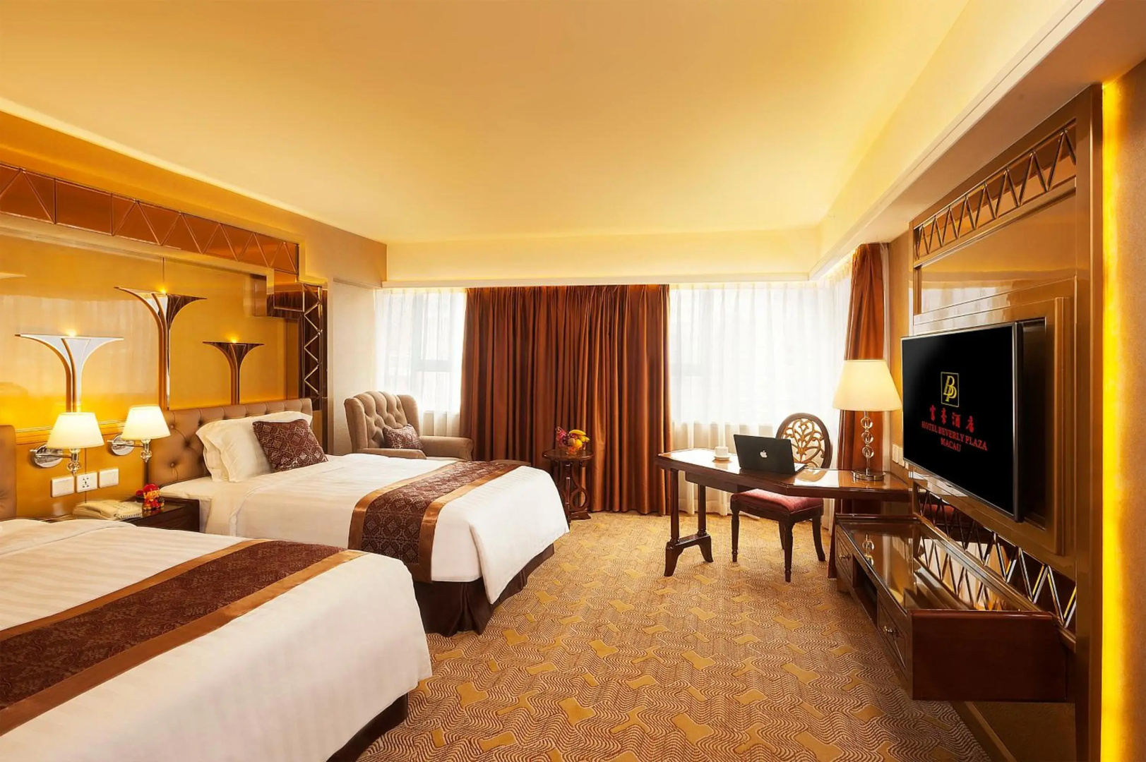 Photo - Hotel Beverly Plaza
