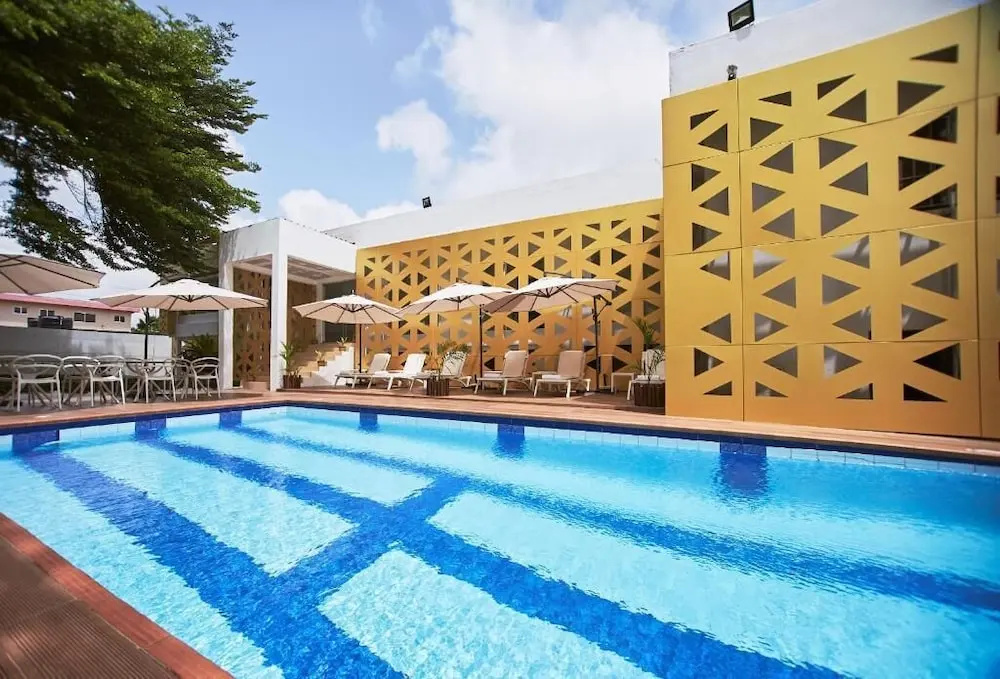 Photo - The Cabin Hotel
