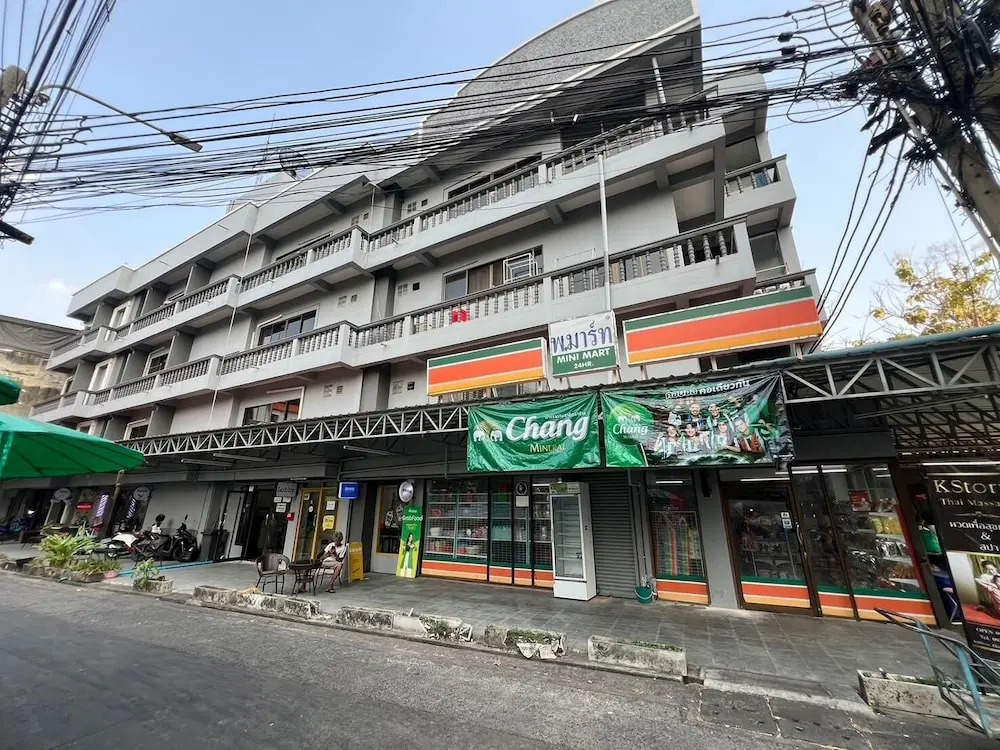 Foto - SRINN House, Bangkok