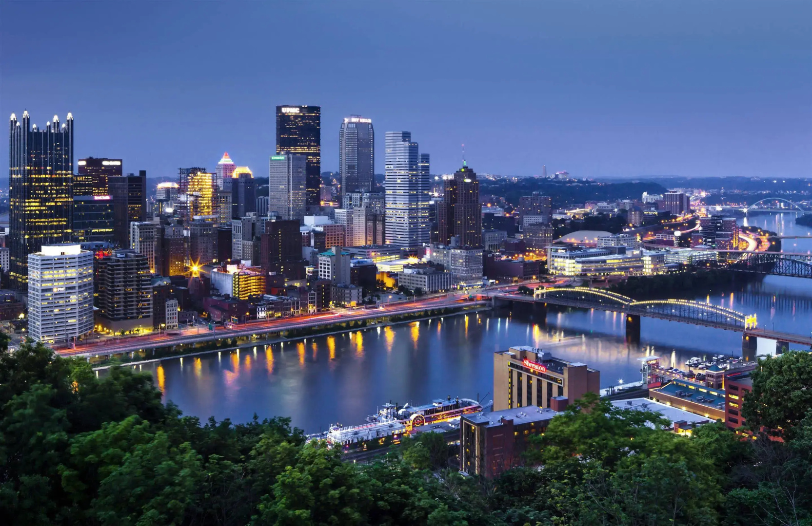 Foto - Sheraton Pittsburgh Hotel at Station Square