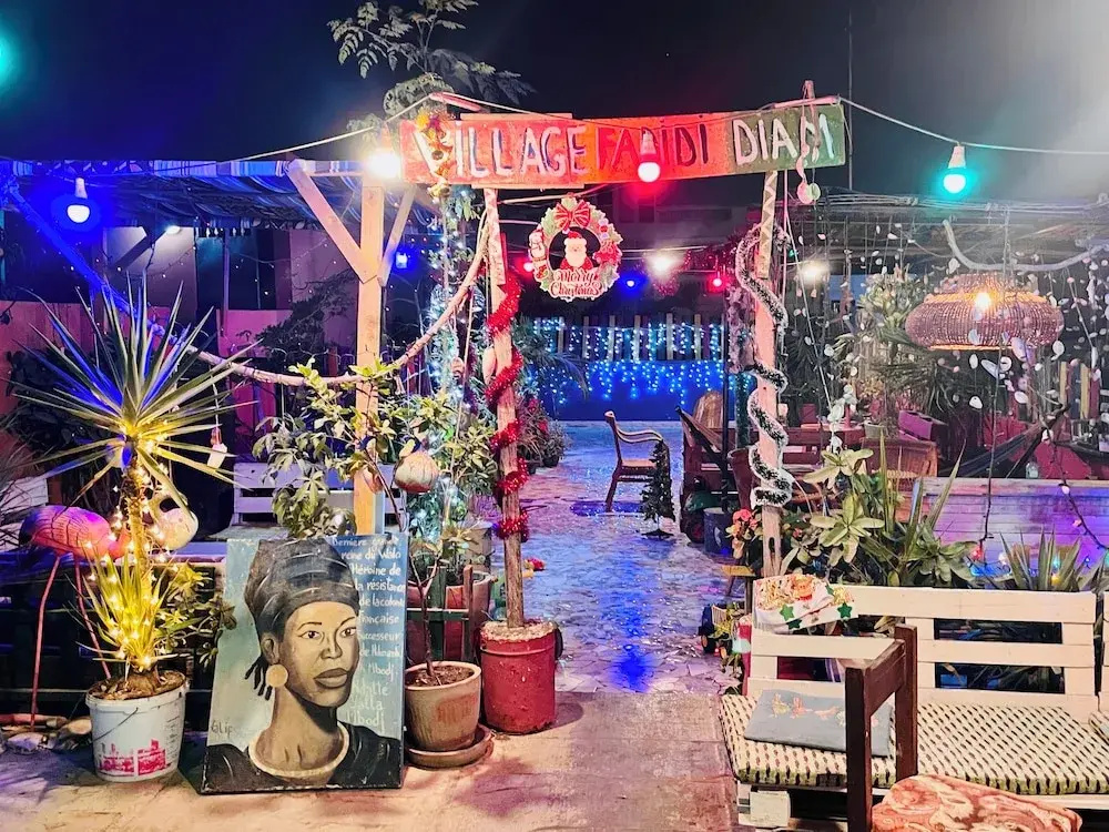 Photo - Fadidi House