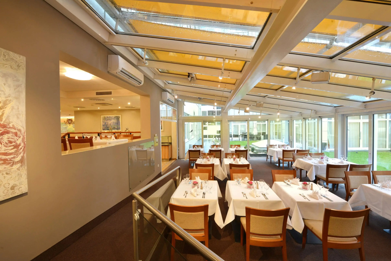 Photo - Best Western Plus Delta Park Hotel