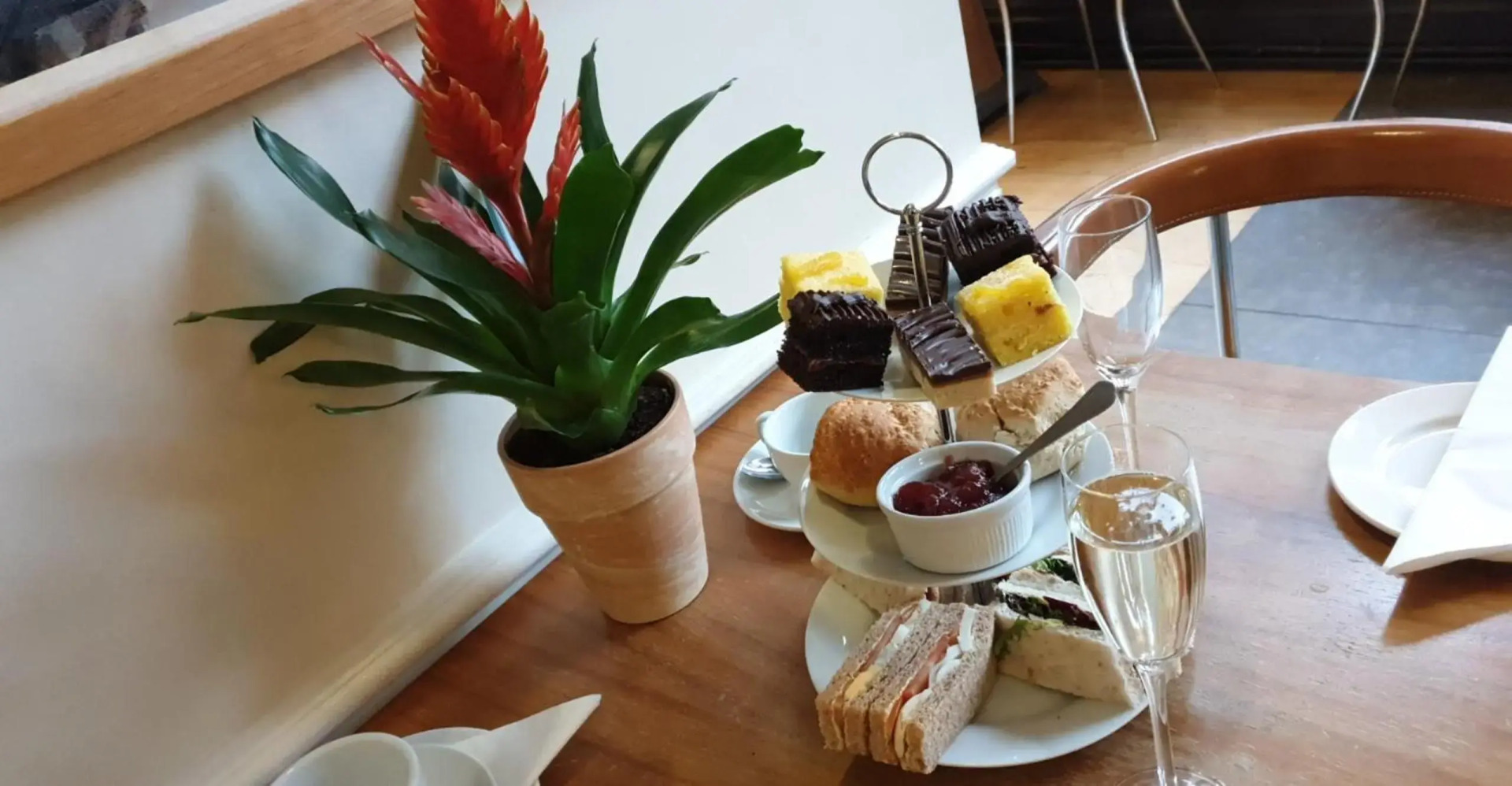 Foto - The Racquet Club