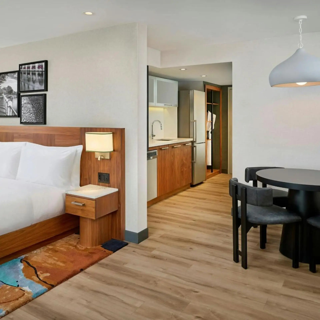 Photo - Ômage Hotel, Montreal Laval, a Tribute Portfolio Hotel