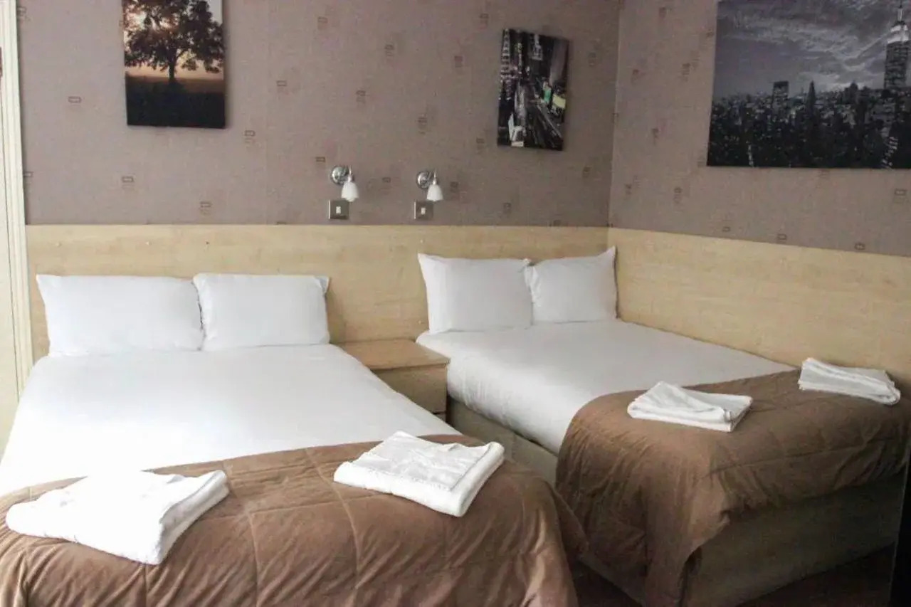 Photo - Tony's House Hotel