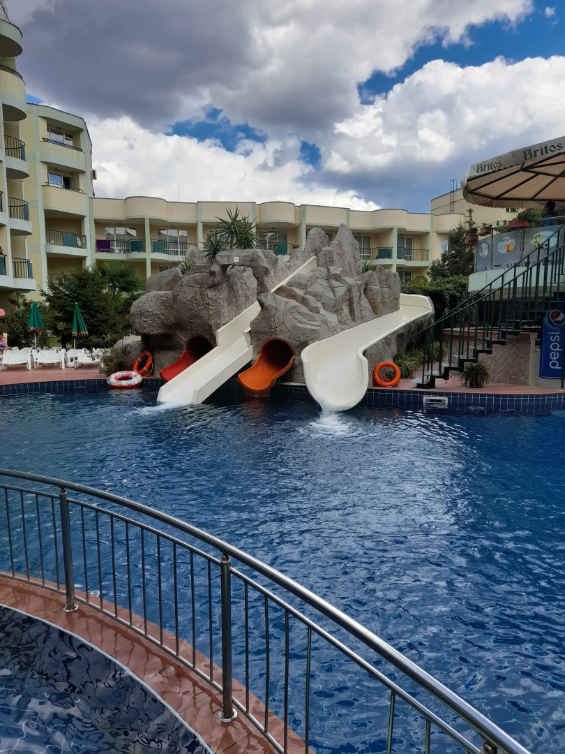 Photo - Sunny Day Club Hotel