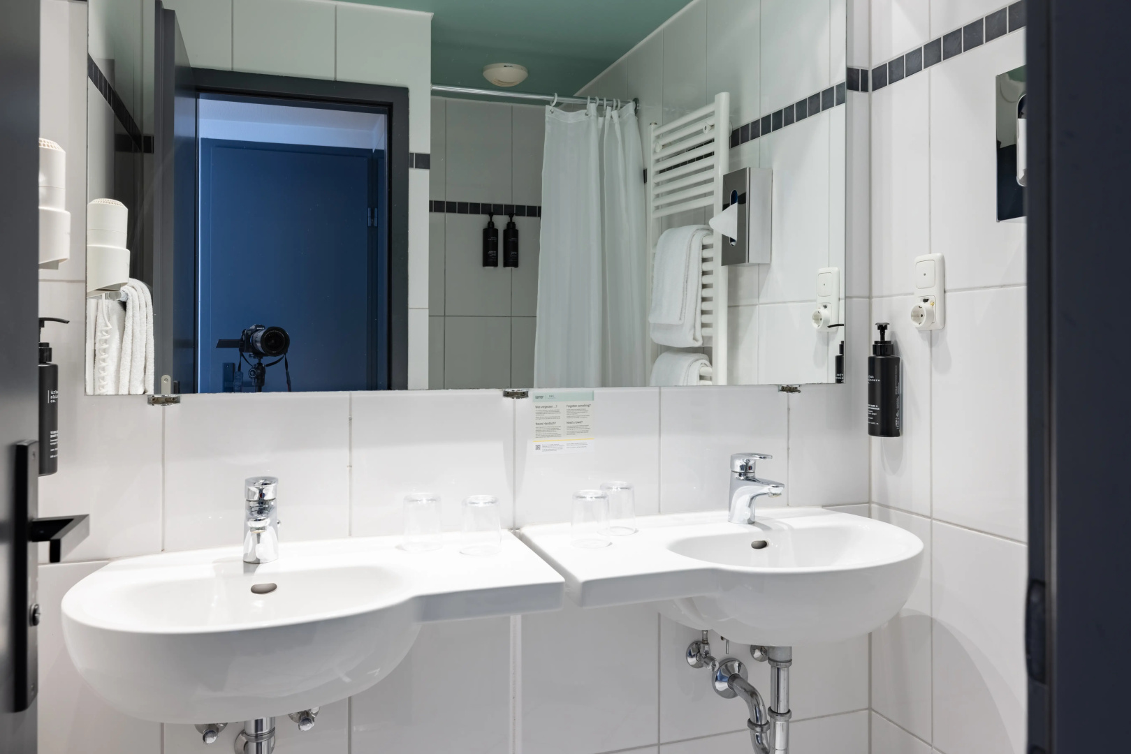 Photo - Garner Hotel Hamburg - Graf Moltke by IHG