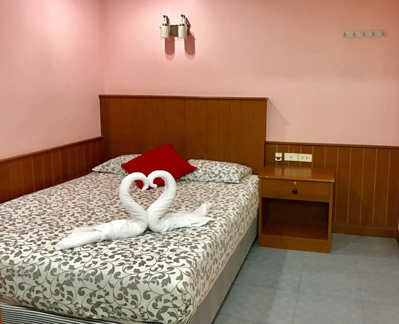 The Beach Cha Am Suite