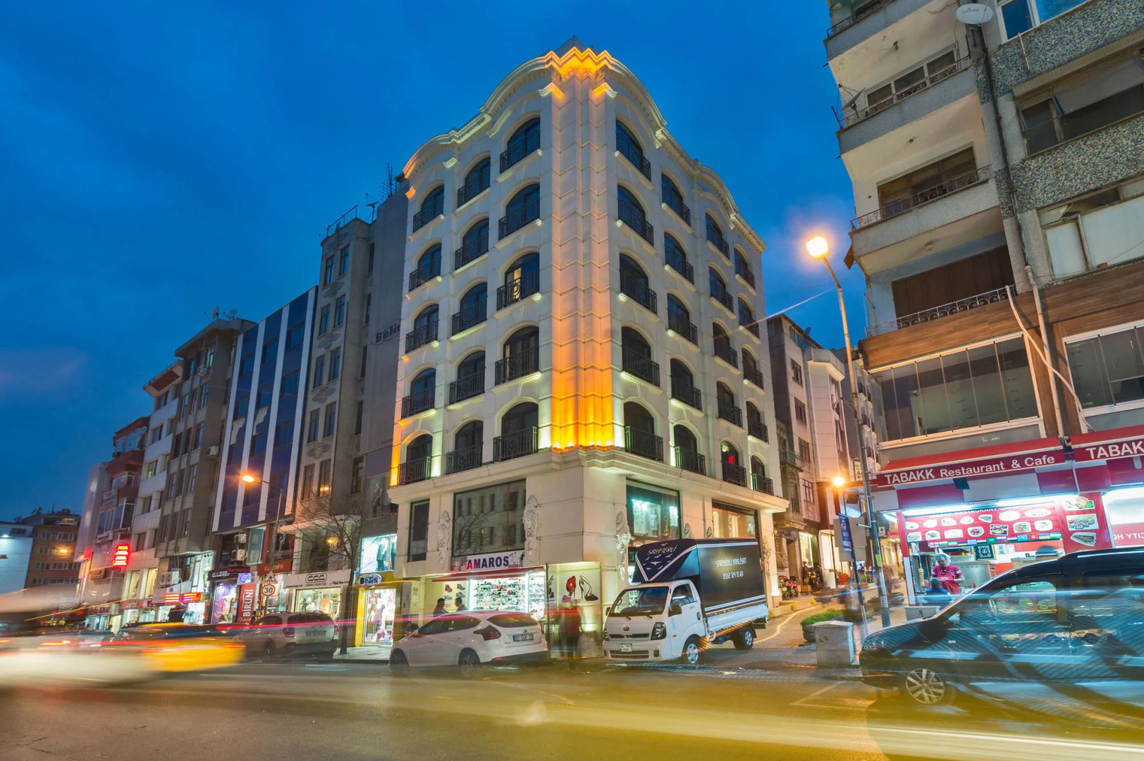 Photo - Darkmen Hotel 2