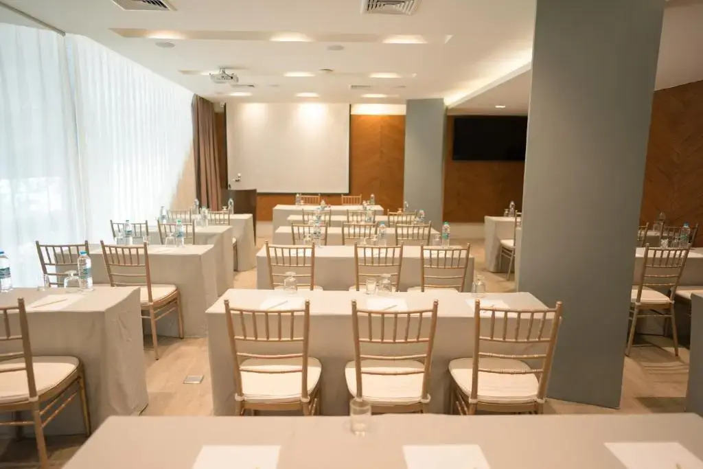 Foto - Whale Hua Hin - SHA Plus