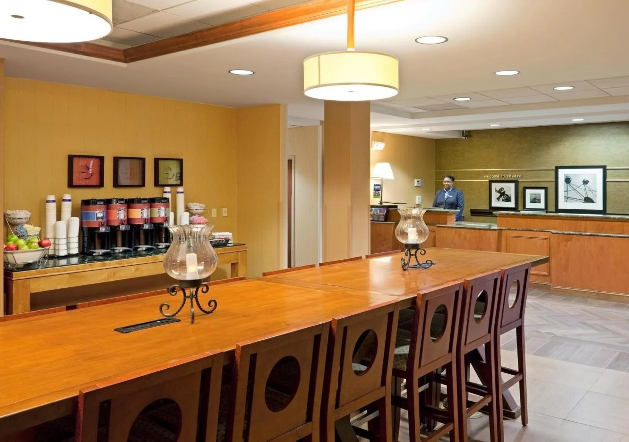 Foto - Hampton Inn Boston Logan Airport