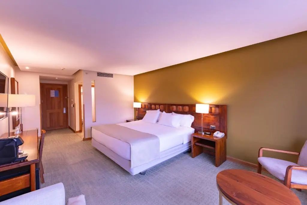 Photo - Wyndham Puerto Varas Pettra