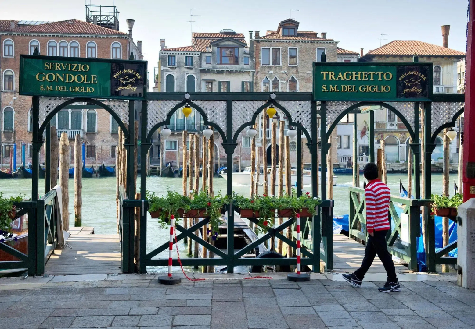Photo - Palazzo del Giglio
