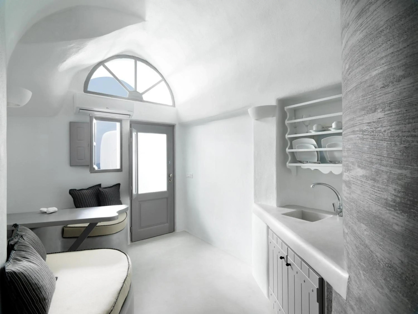 Photo - Tholos Resort