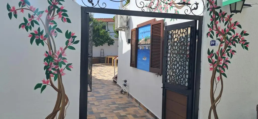 Sigacik Armola Pansiyon Cafe