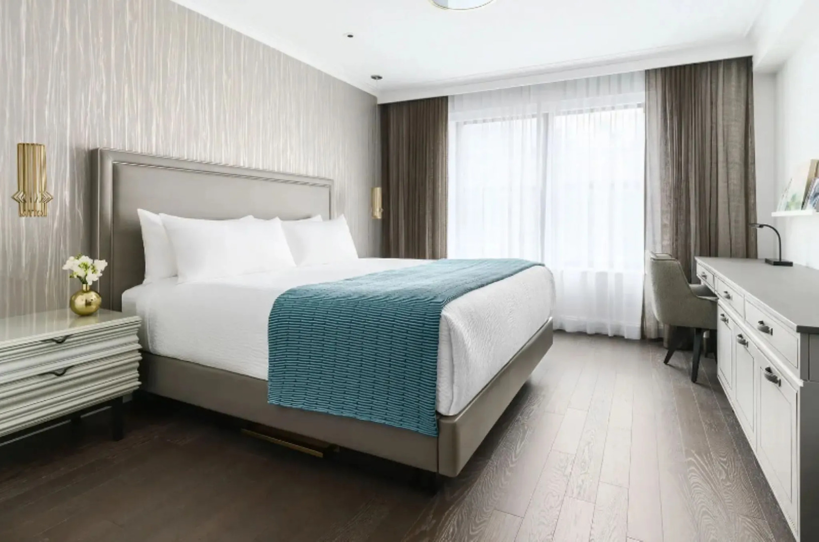 Photo - The Wallace Hotel