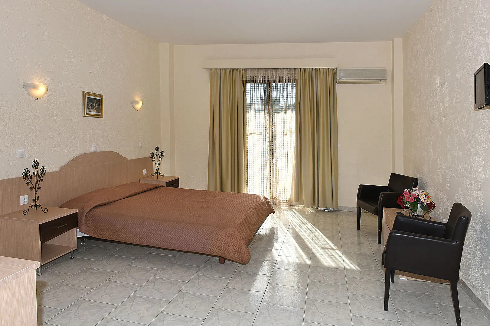 Foto - Santa Helena Hotel