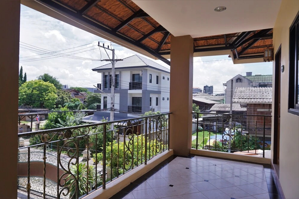 Foto - Laph Kham House