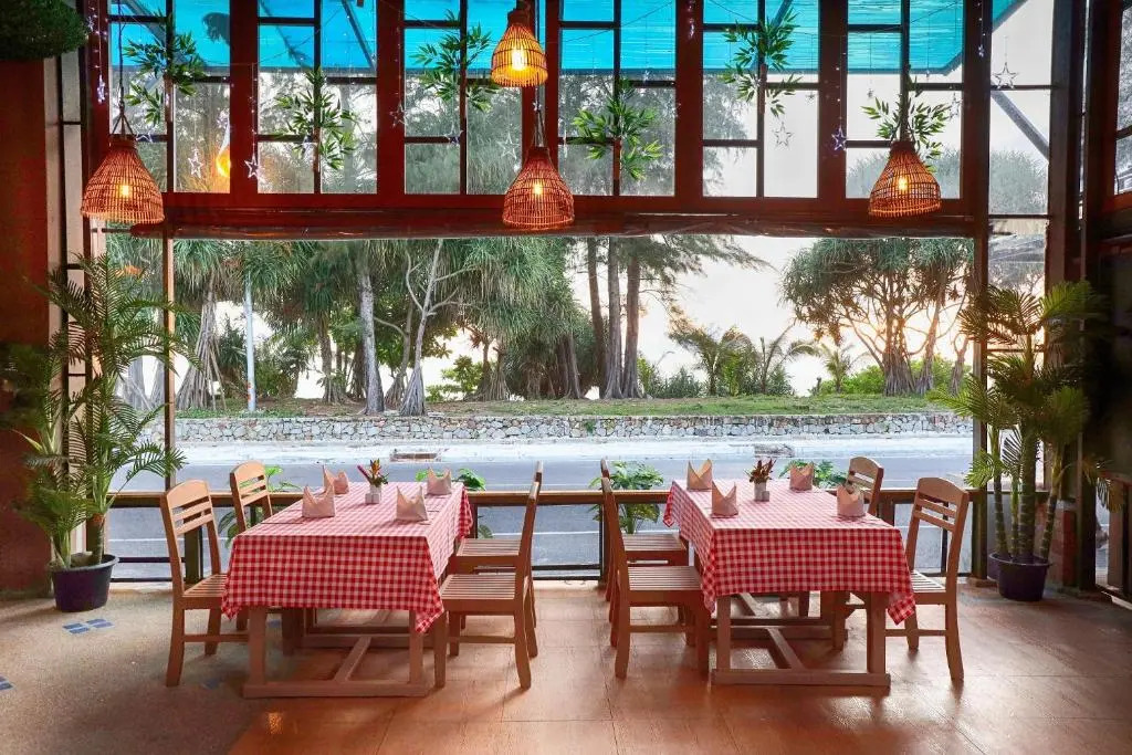 Photo - Phuket Island View Resort - SHA Extra Plus