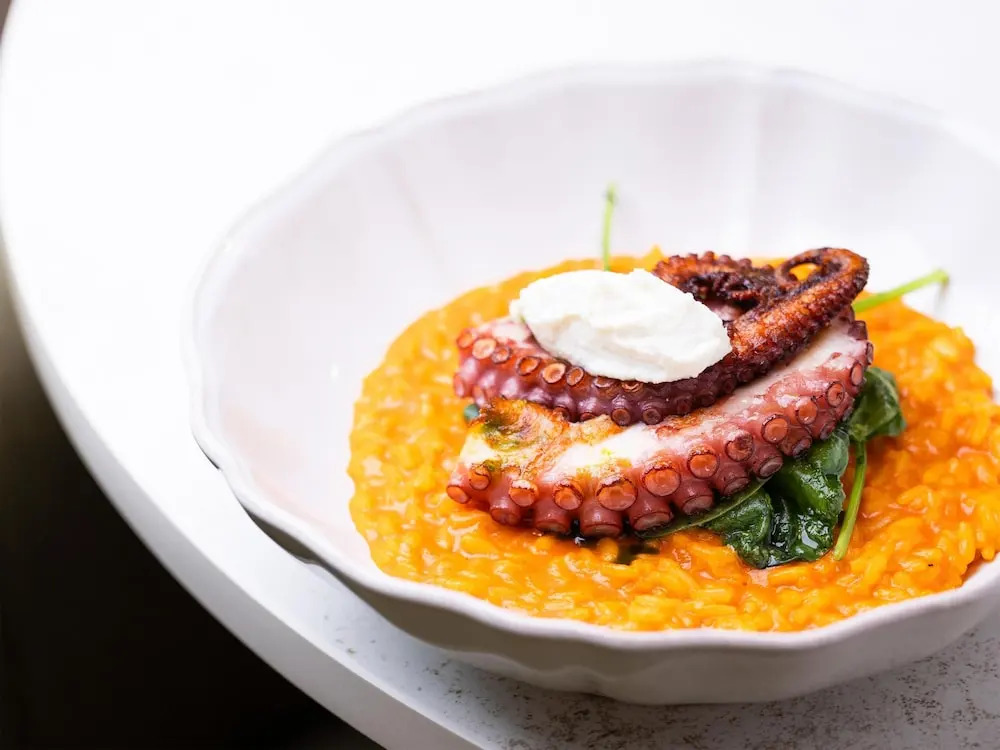 Photo - Radisson RED Hotel & Radisson RED Apartments, Kraków