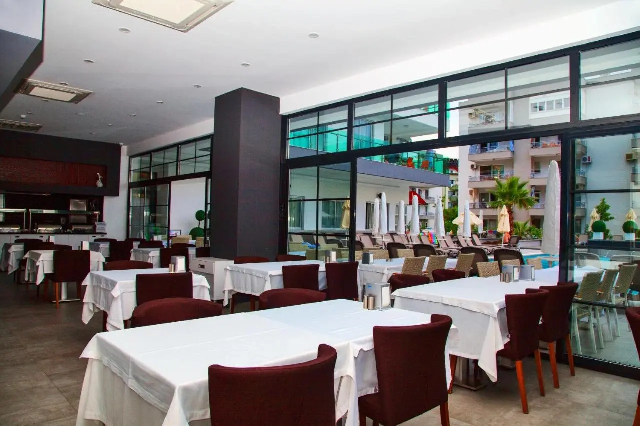 Foto - Green Garden Suites Hotel