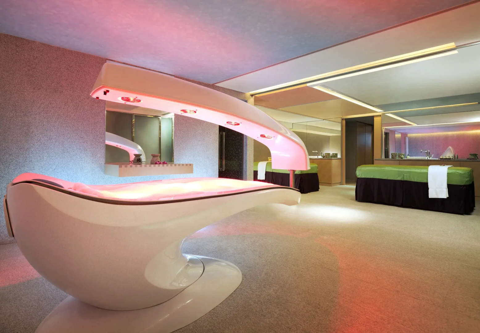 Photo - HUALUXE Shanghai Twelve at Hengshan by IHG