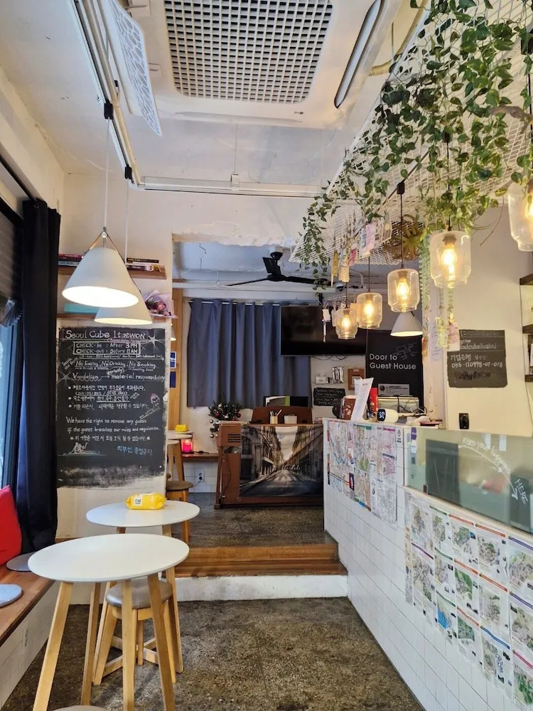 Photo - Seoul Cube Itaewon