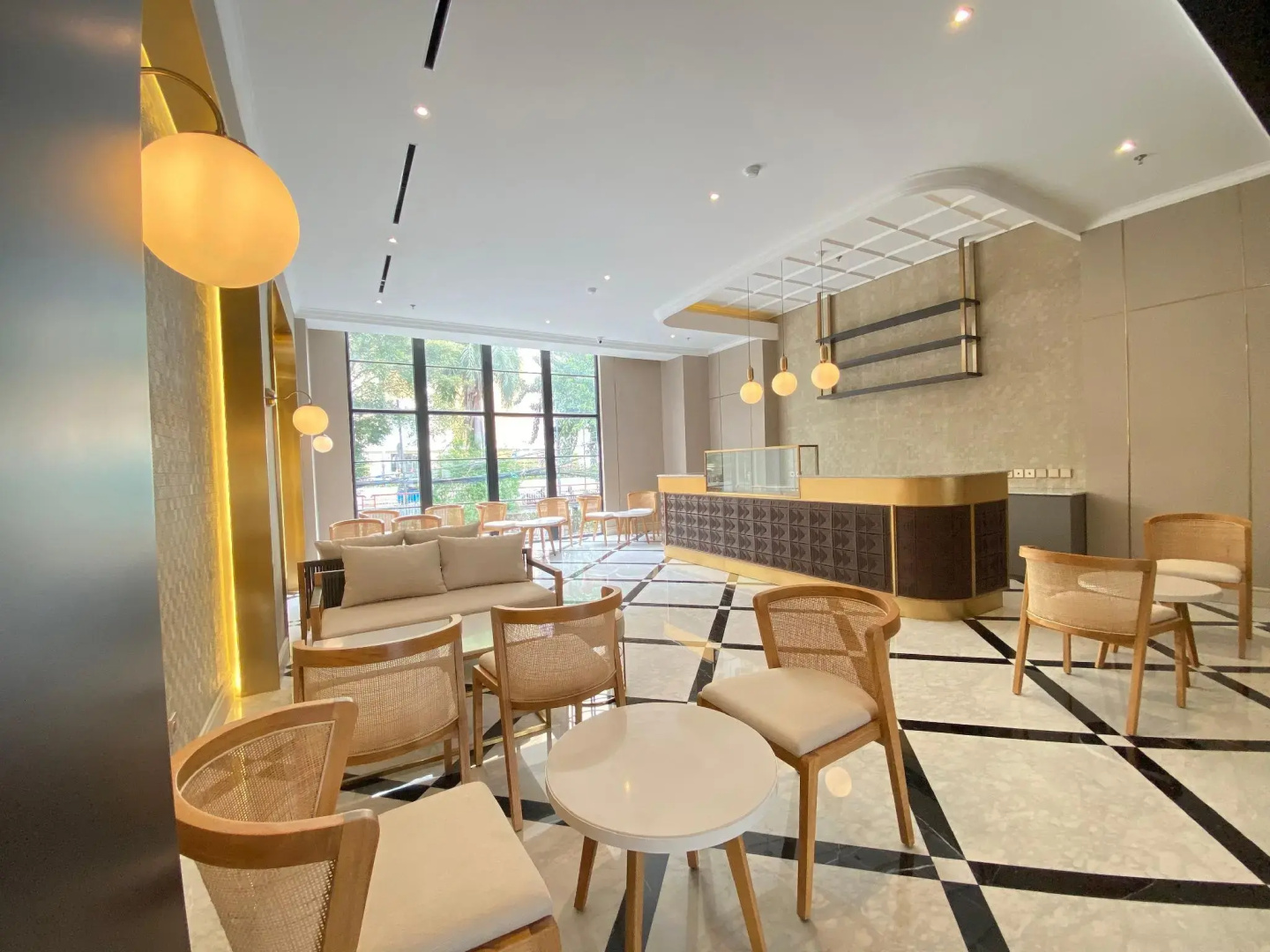 Photo - Maia Hotel Jakarta