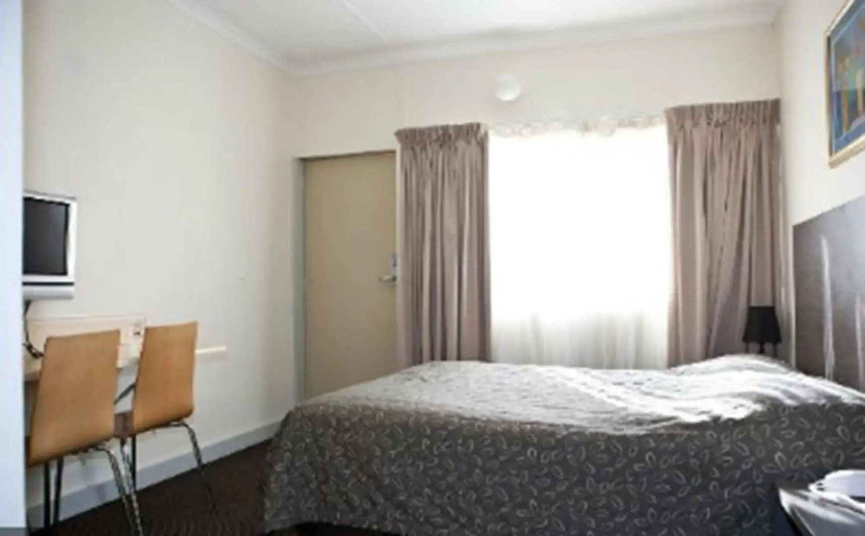 Foto - Westside Motor Inn