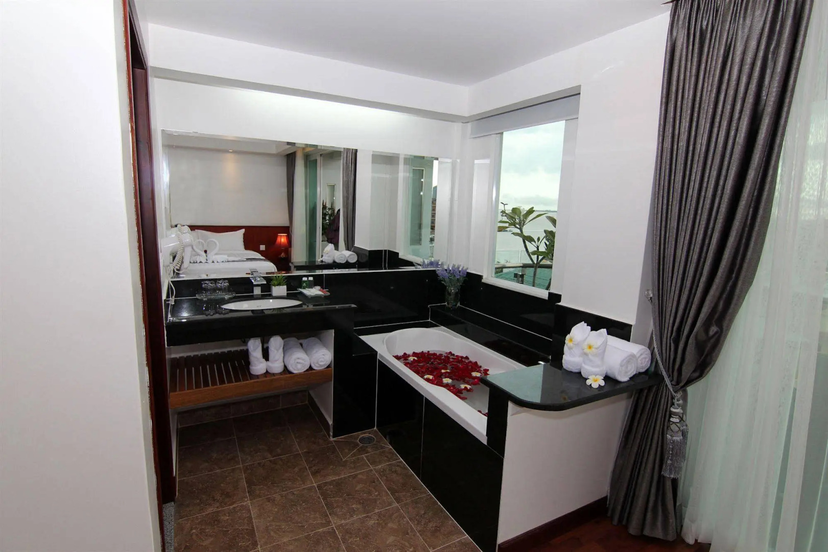 Photo - Harmony Phnom Penh Hotel