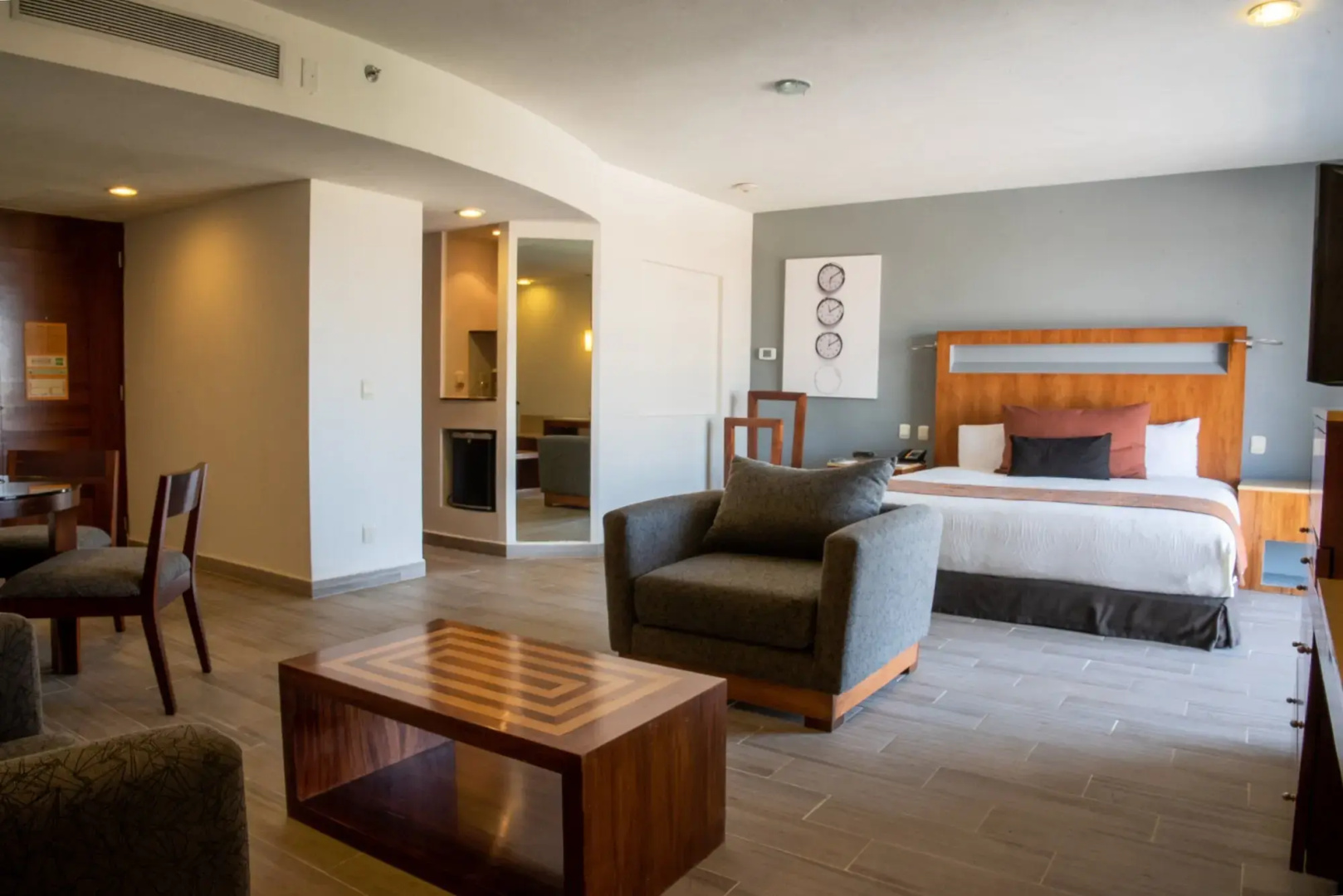 Foto - Real Inn Guadalajara Expo