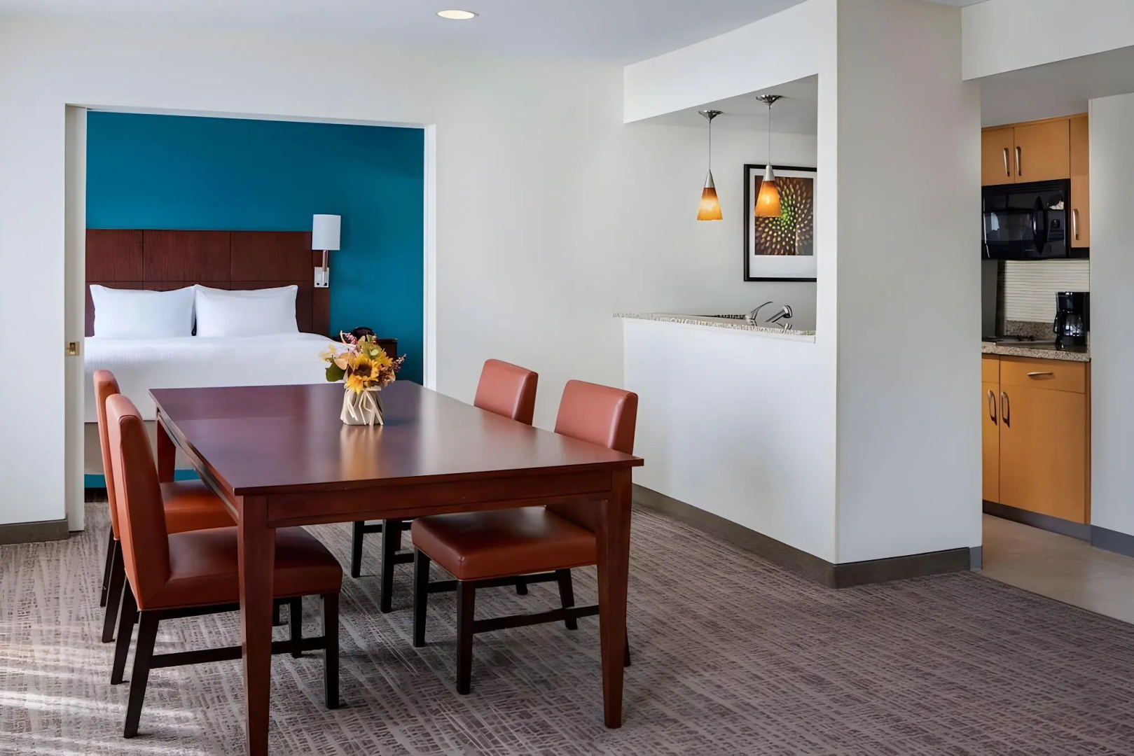 Photo - Sonesta ES Suites Dallas Medical Market Center