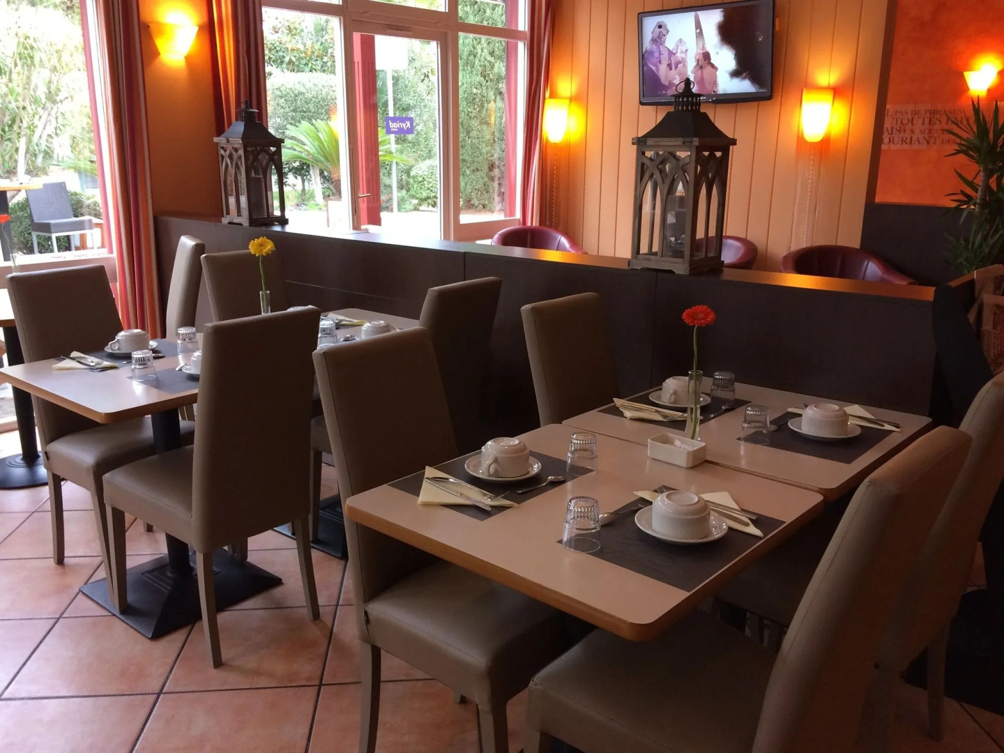 Foto - Brit Hotel Confort Nîmes Ouest - A9 sortie 25
