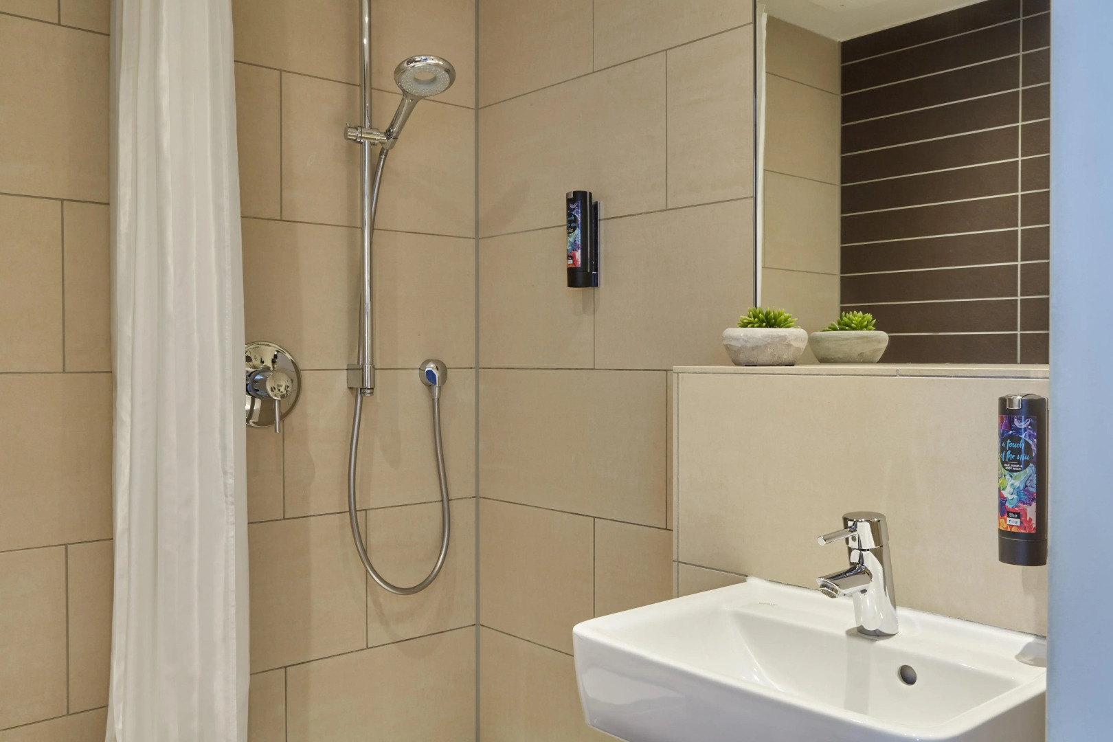 Photo - Holiday Inn - the niu, Fusion Hamburg St. Georg by IHG