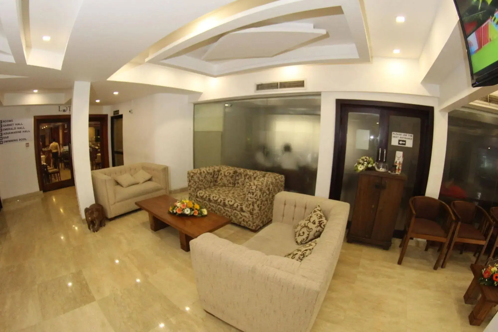 Photo - Hotel Janaki