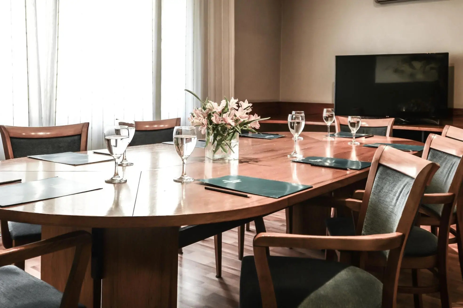 Foto - Portal Plaza Suites