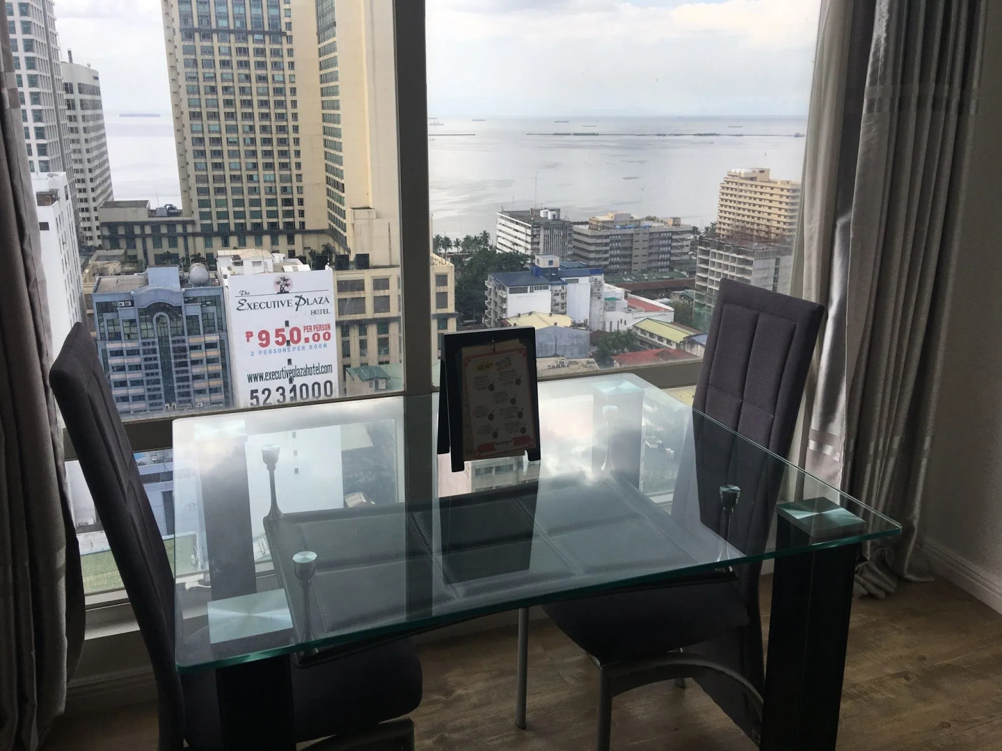 Foto - Regency Grand Suites