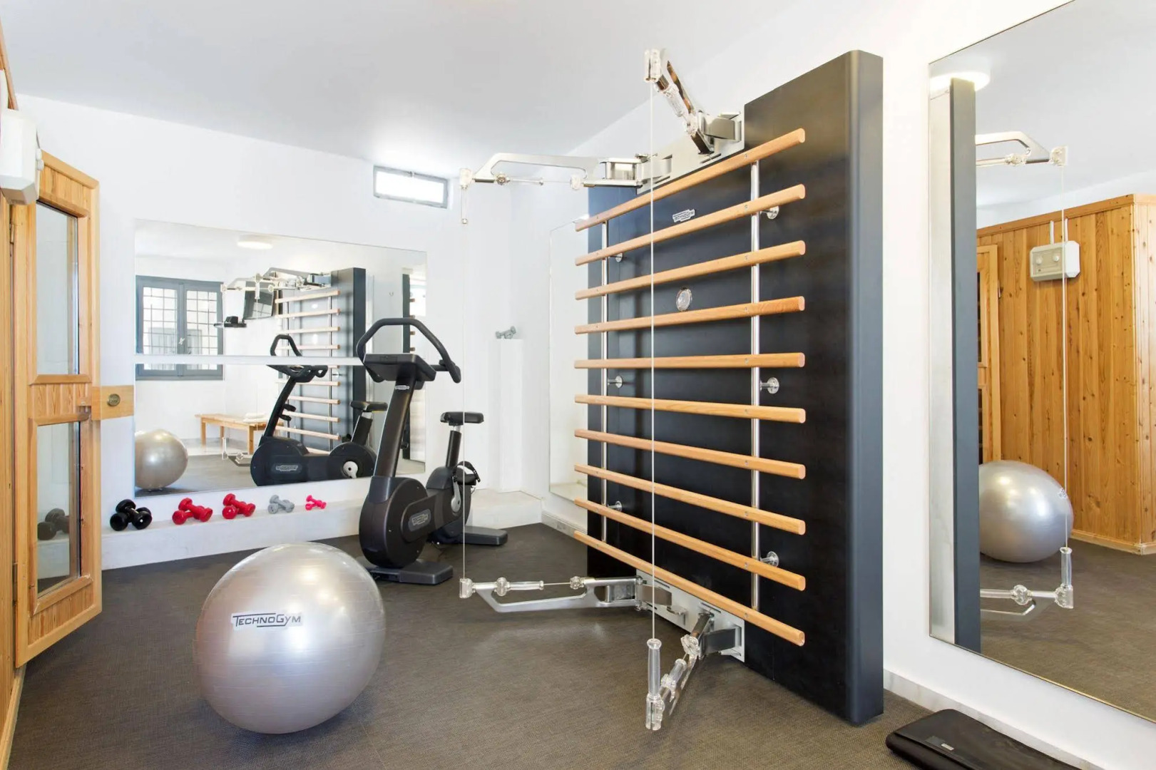 Photo - Xenones Filotera