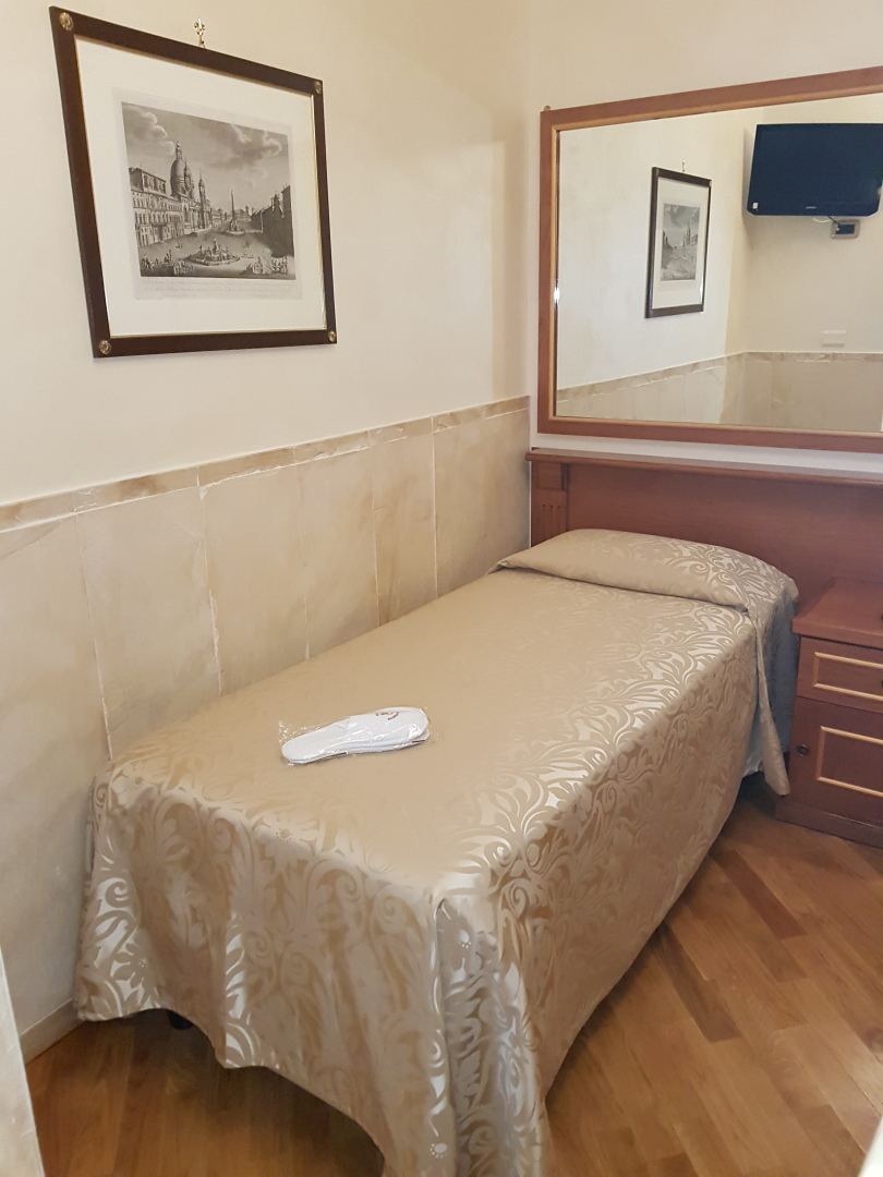 Photo - Antico Albergo del Sole al Pantheon