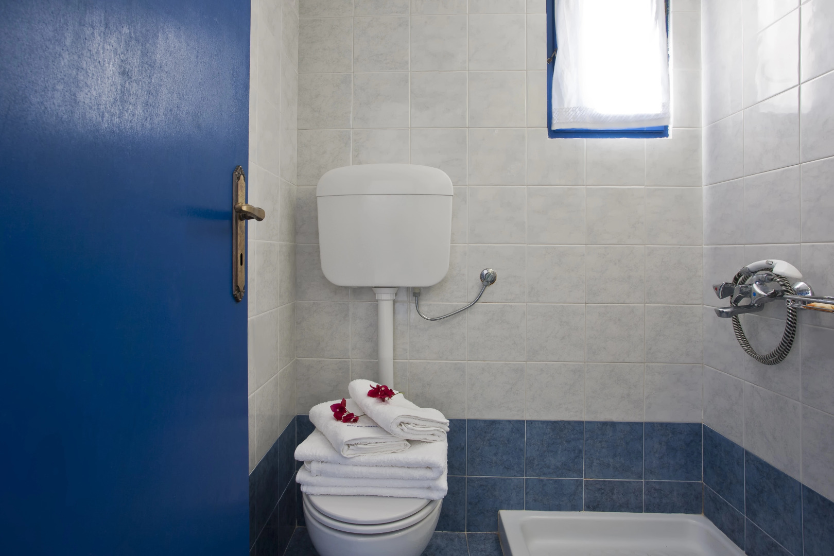 Foto - Ancient Thera Studios