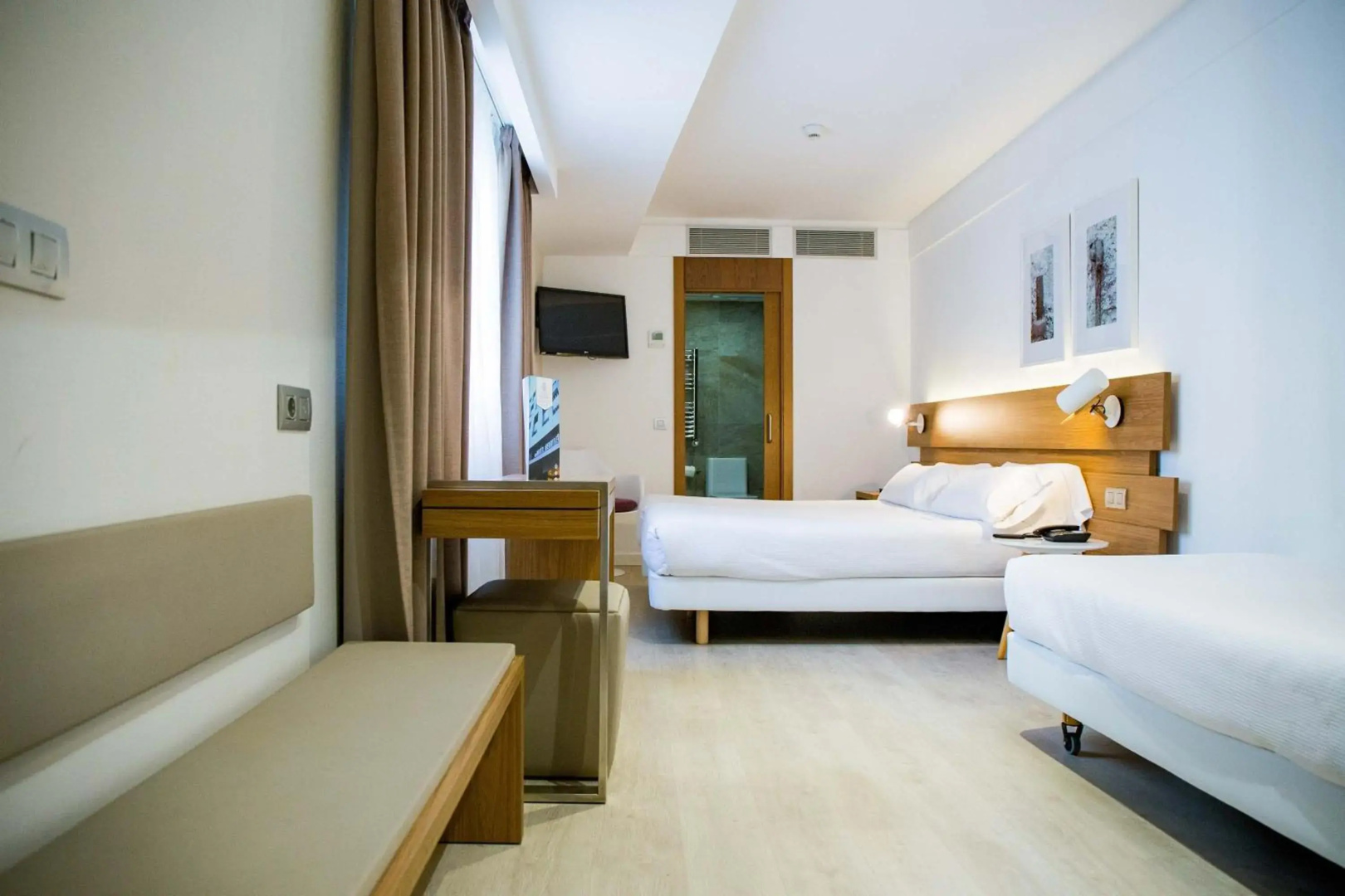 Photo - Hotel Gelmírez