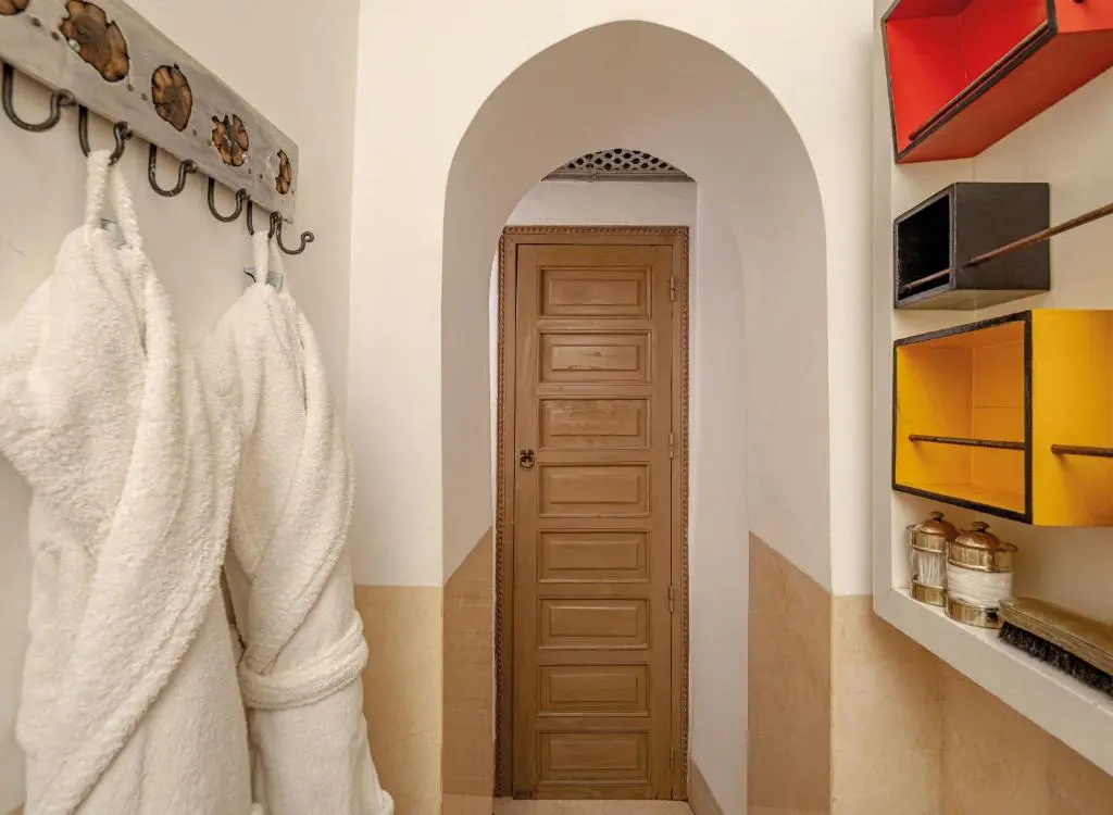 Photo - Riad Jaaneman